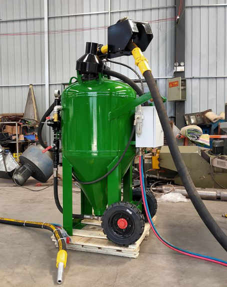 沧州移动式喷砂机 户外施工效率翻倍